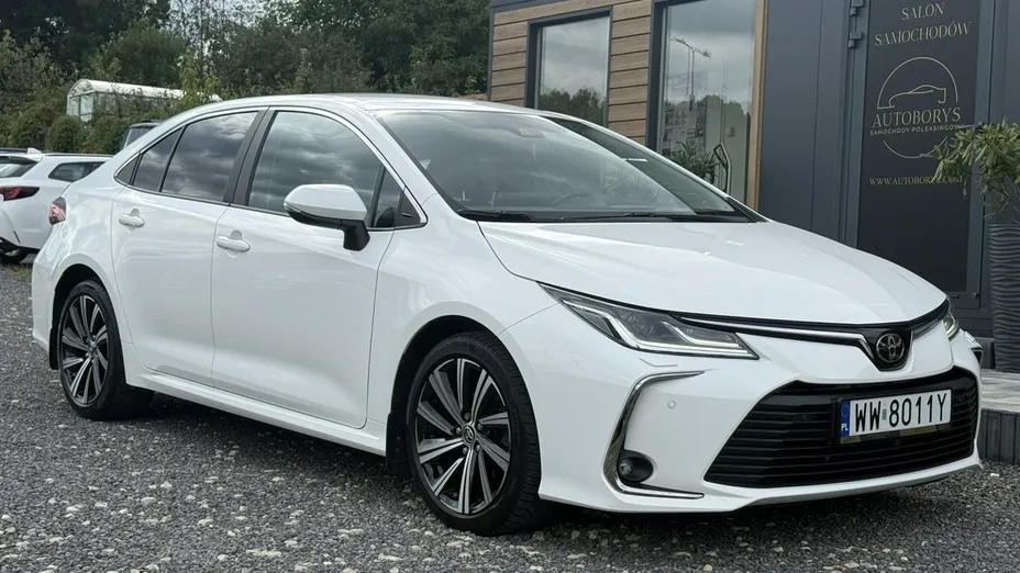 TOYOTA Corolla -