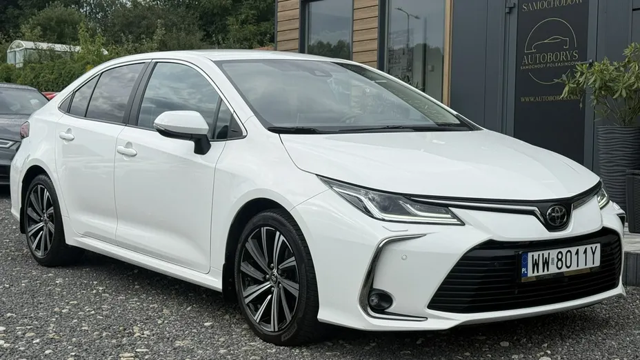 TOYOTA Corolla -