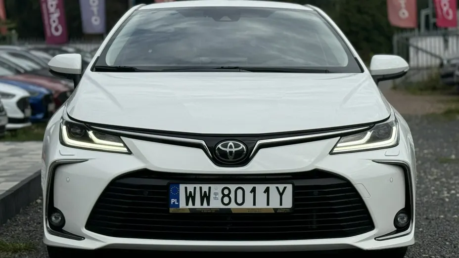TOYOTA Corolla -