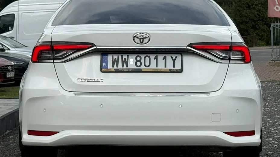 TOYOTA Corolla -