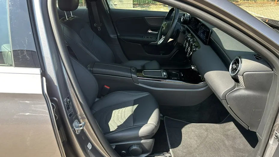 MERCEDES-BENZ A Klasa -