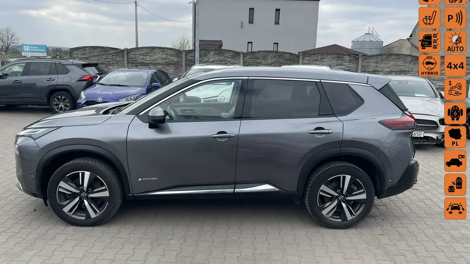 NISSAN X-Trail -