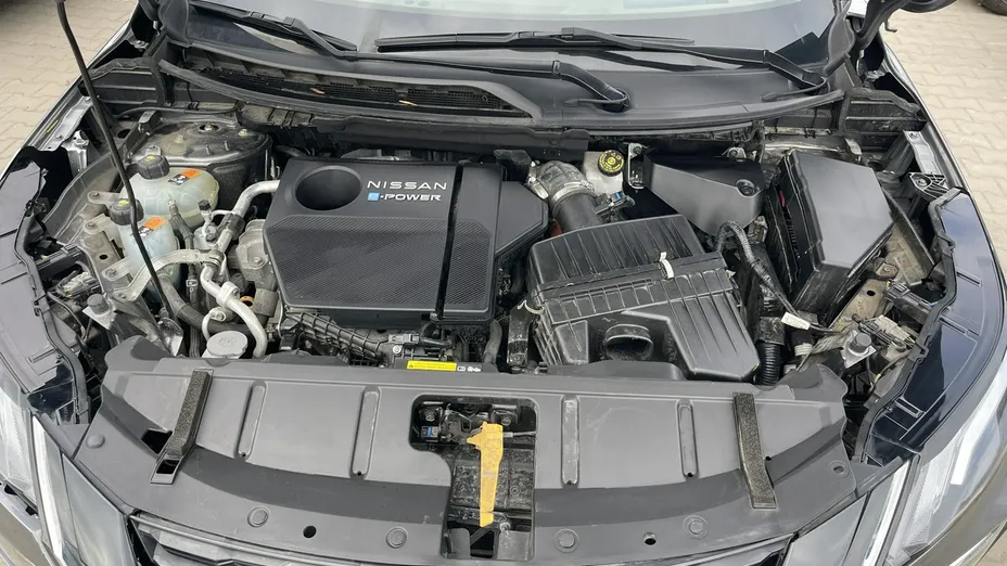 NISSAN X-Trail -