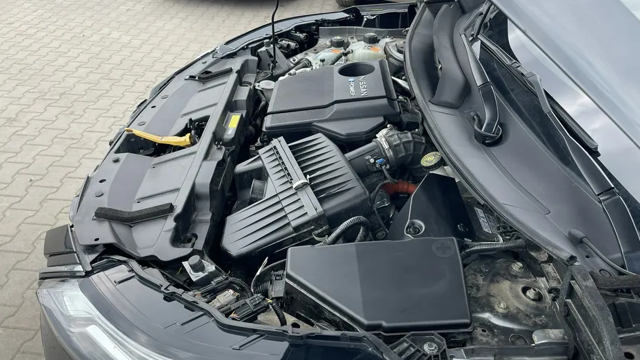 NISSAN X-Trail -
