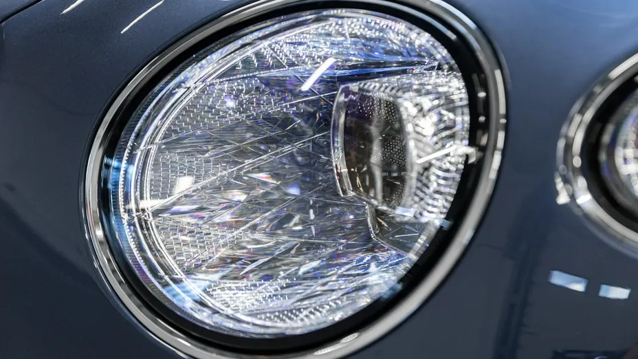 BENTLEY Continental -