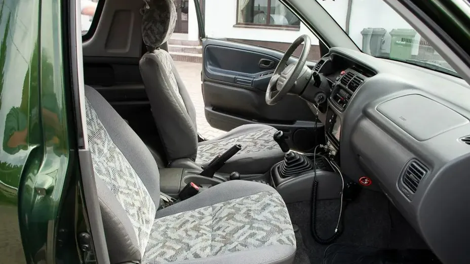 SUZUKI Grand Vitara -