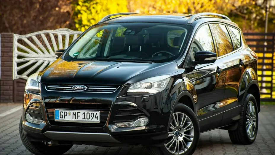 FORD Kuga -