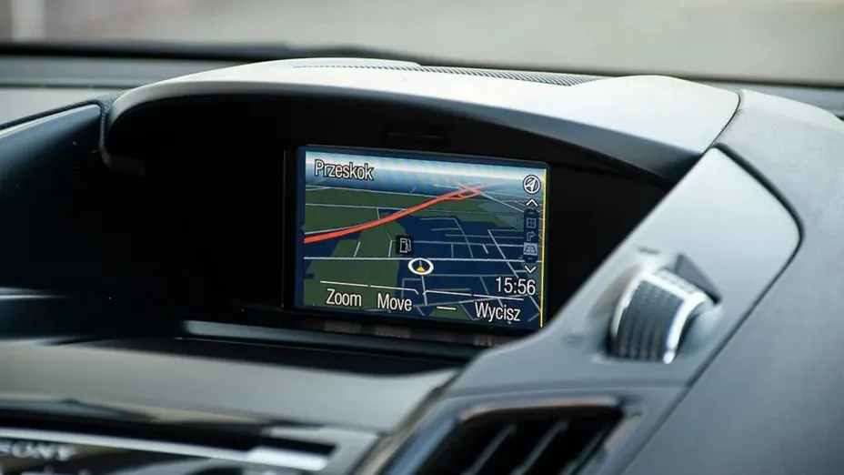 FORD Kuga -