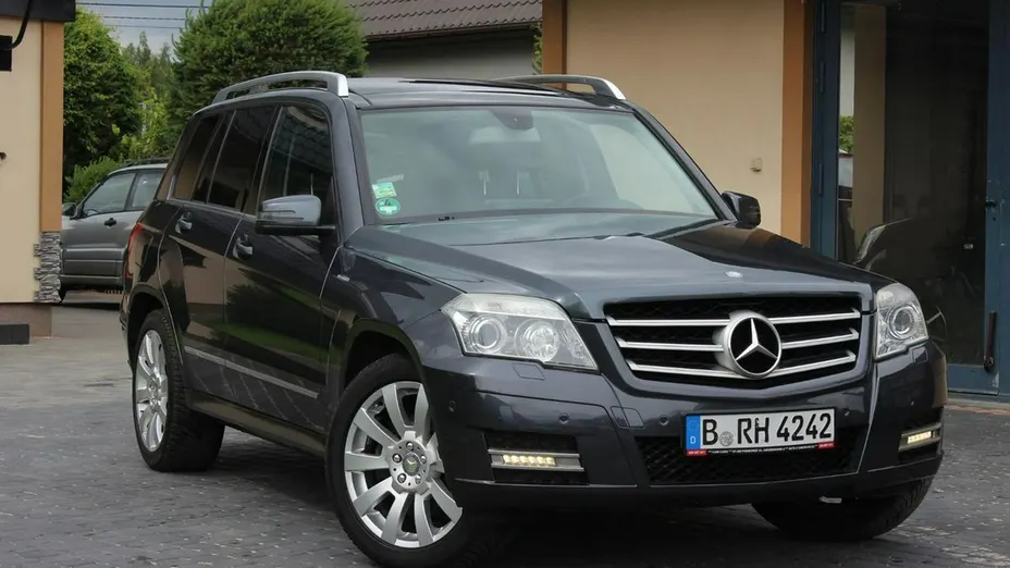 MERCEDES-BENZ GLK -