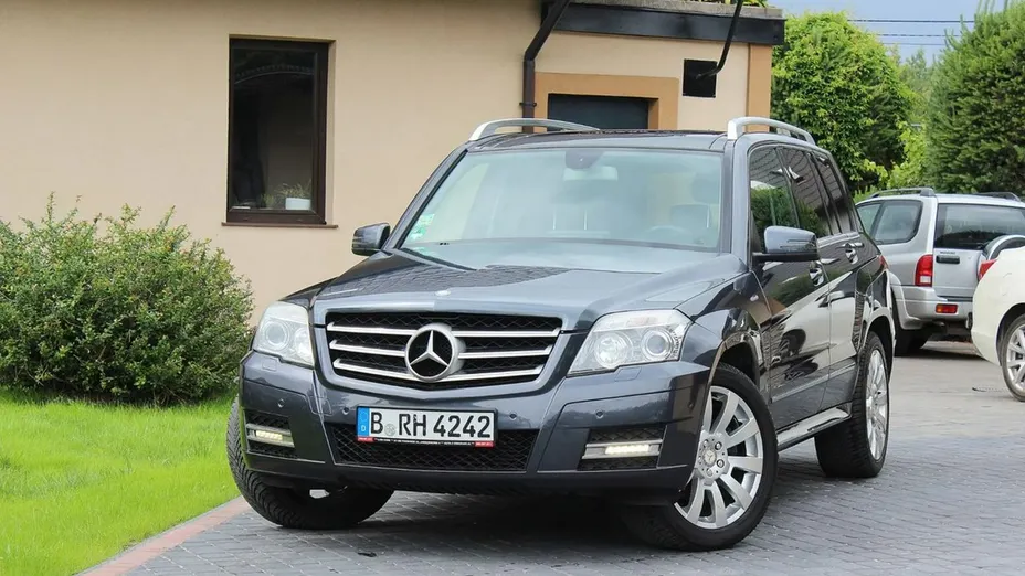 MERCEDES-BENZ GLK -