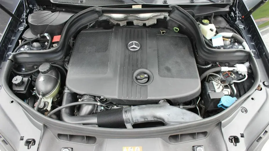 MERCEDES-BENZ GLK -