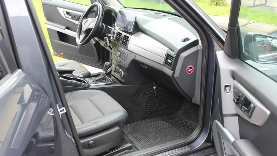 MERCEDES-BENZ GLK -