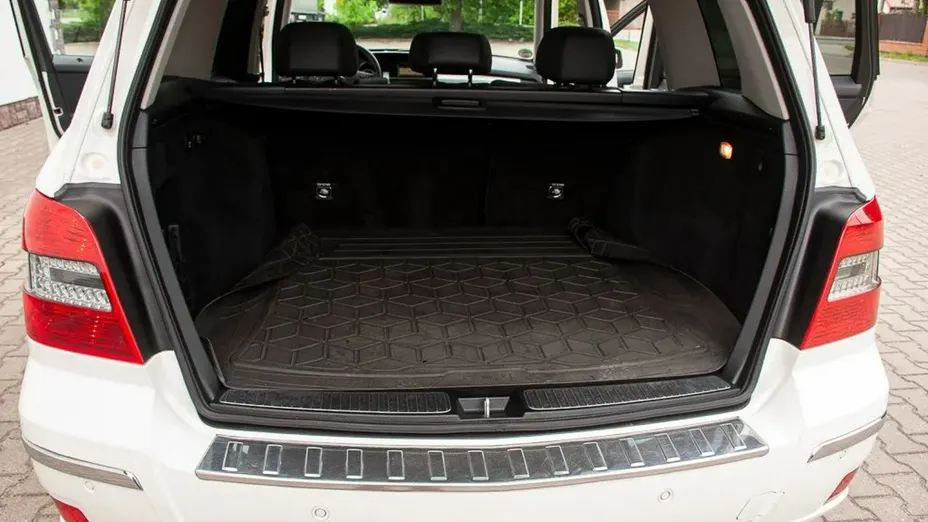 MERCEDES-BENZ GLK -