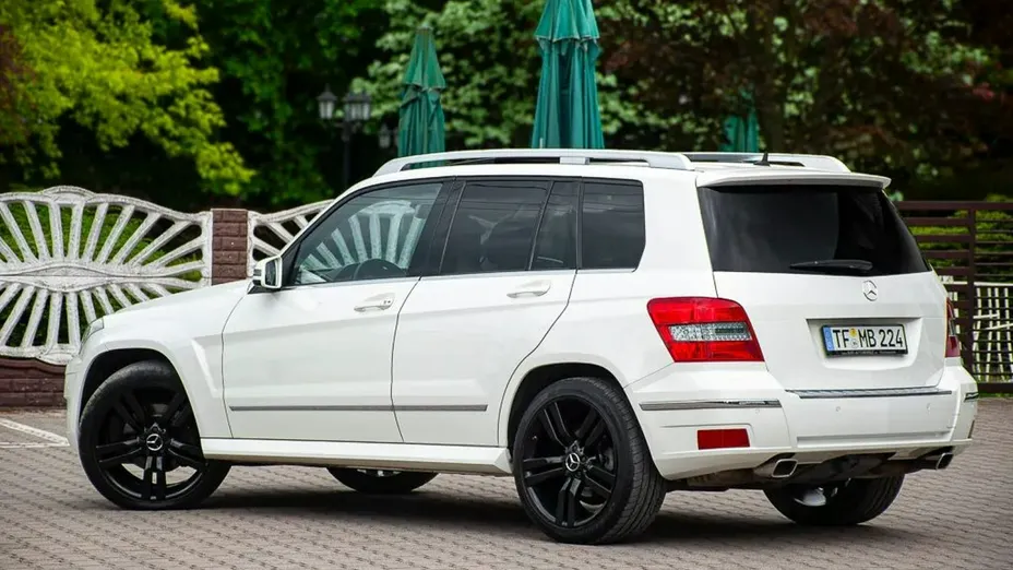 MERCEDES-BENZ GLK -