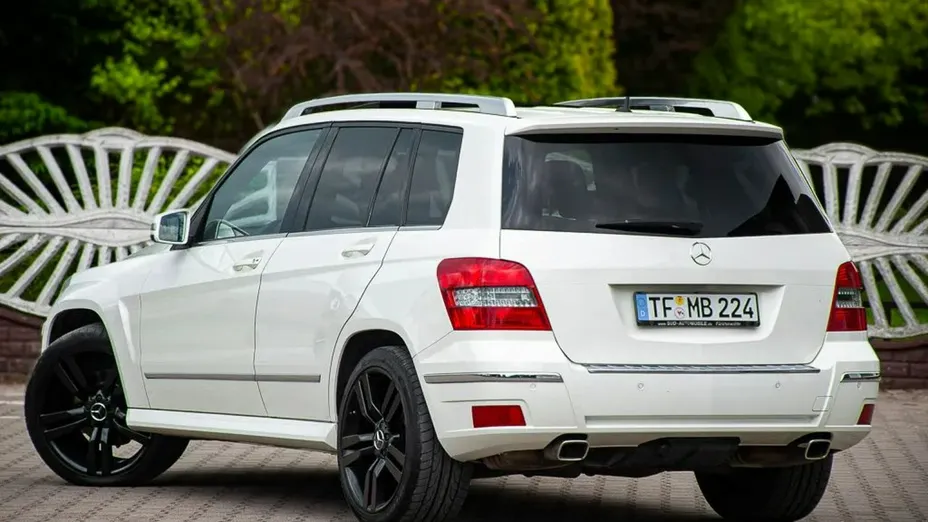 MERCEDES-BENZ GLK -