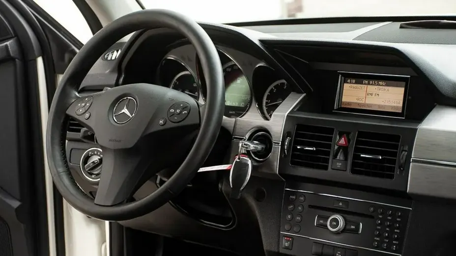 MERCEDES-BENZ GLK -