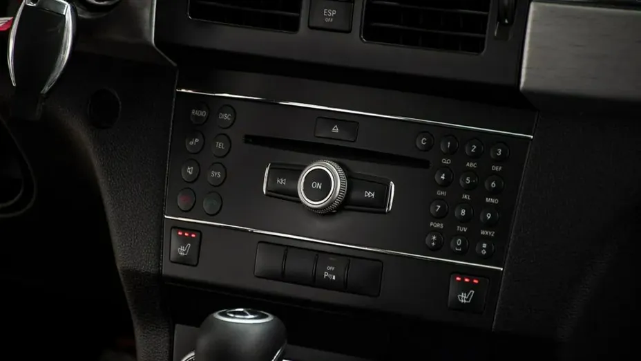 MERCEDES-BENZ GLK -