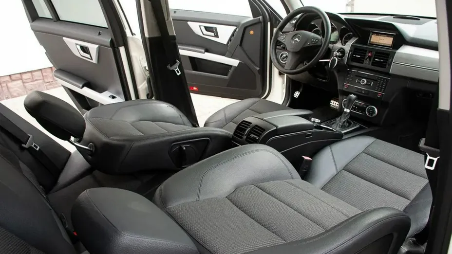 MERCEDES-BENZ GLK -