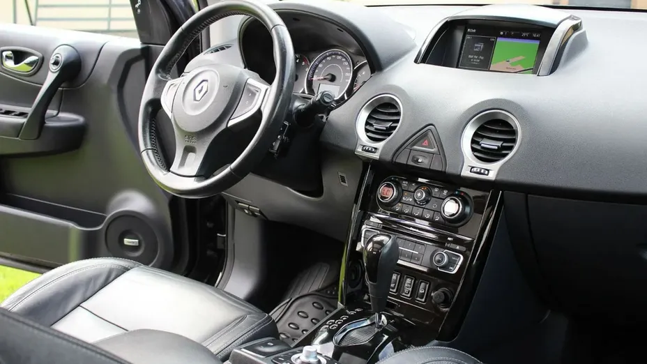 RENAULT Koleos -