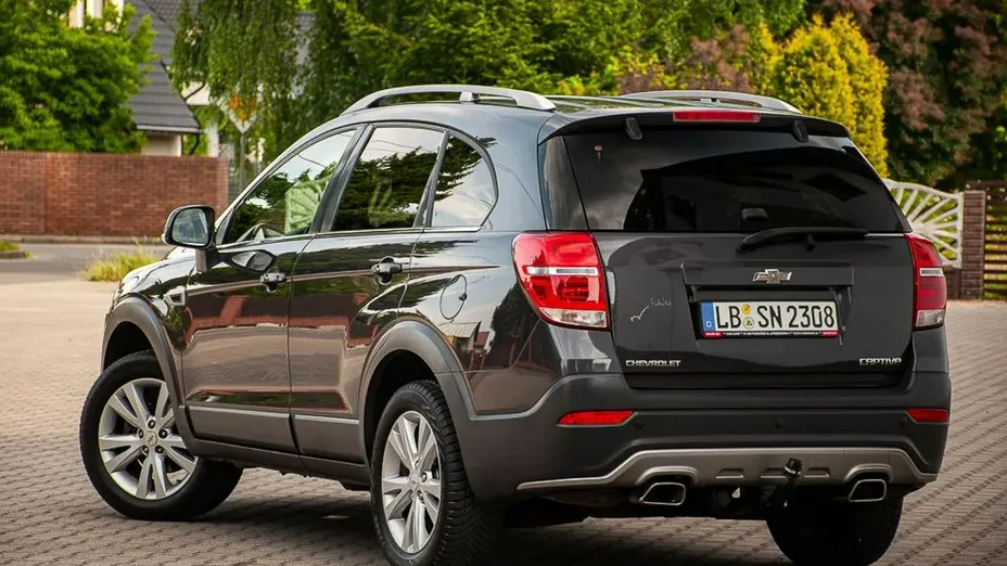 CHEVROLET Captiva -