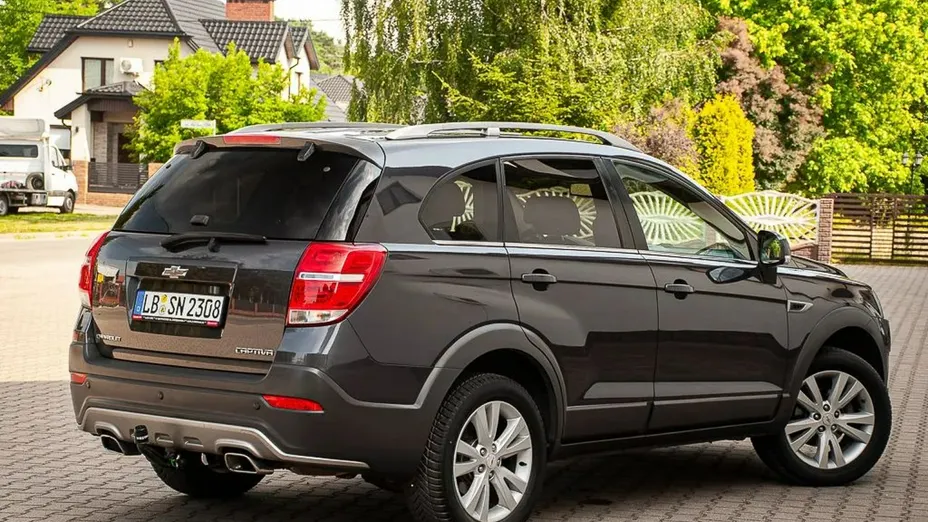 CHEVROLET Captiva -