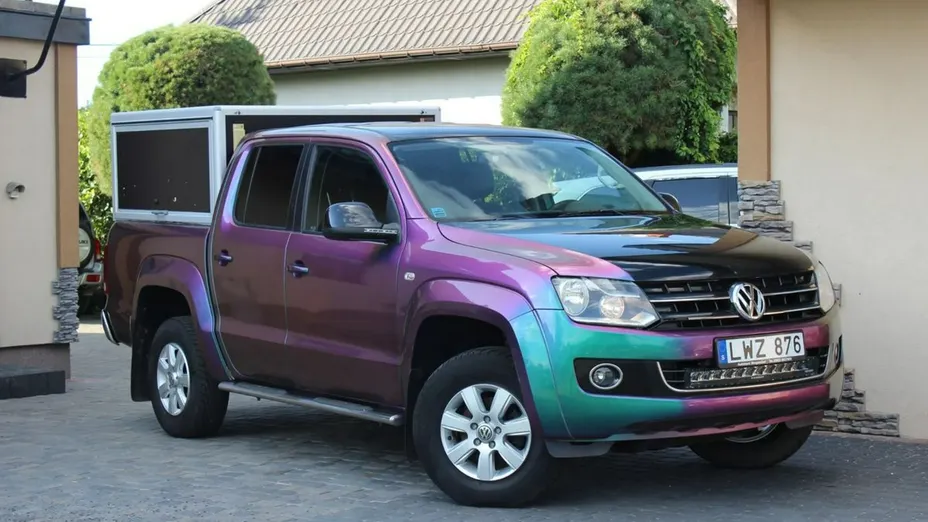 VOLKSWAGEN Amarok -