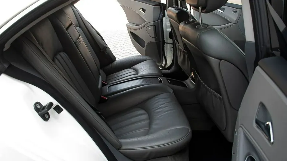 MERCEDES-BENZ CLS -