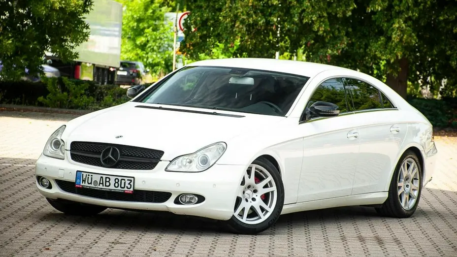 MERCEDES-BENZ CLS -