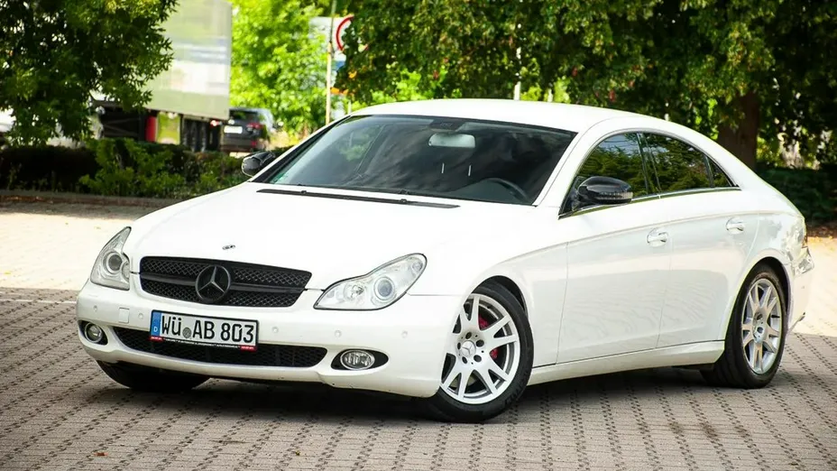 MERCEDES-BENZ CLS -
