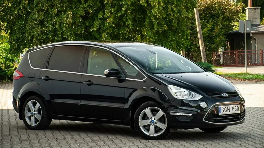 FORD S-MAX -