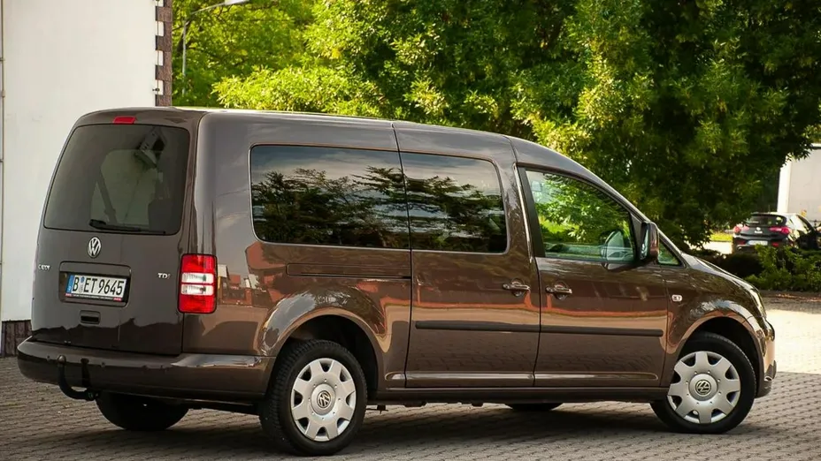 VOLKSWAGEN Caddy -