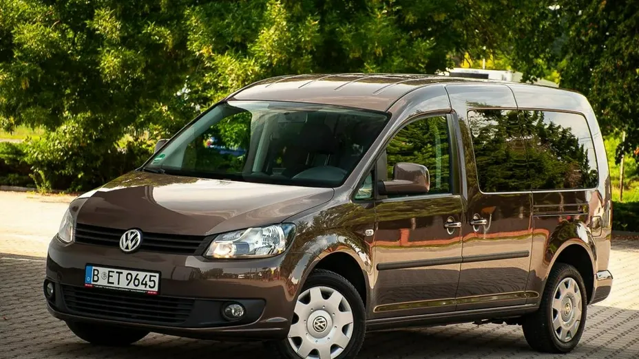 VOLKSWAGEN Caddy -