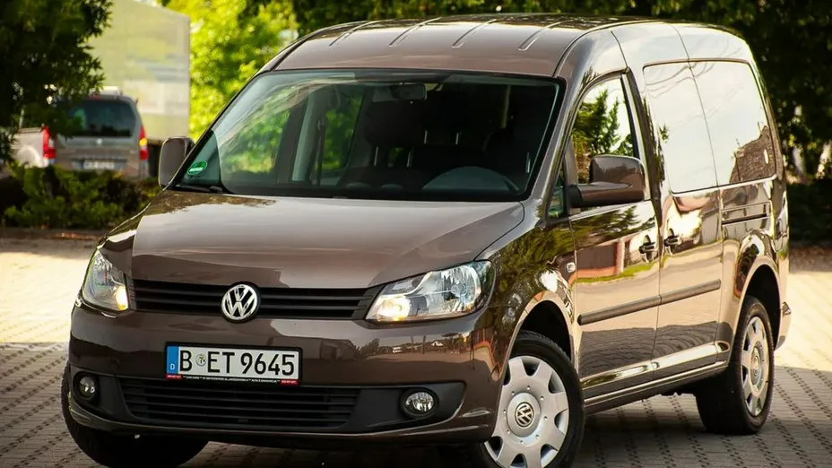 VOLKSWAGEN Caddy -