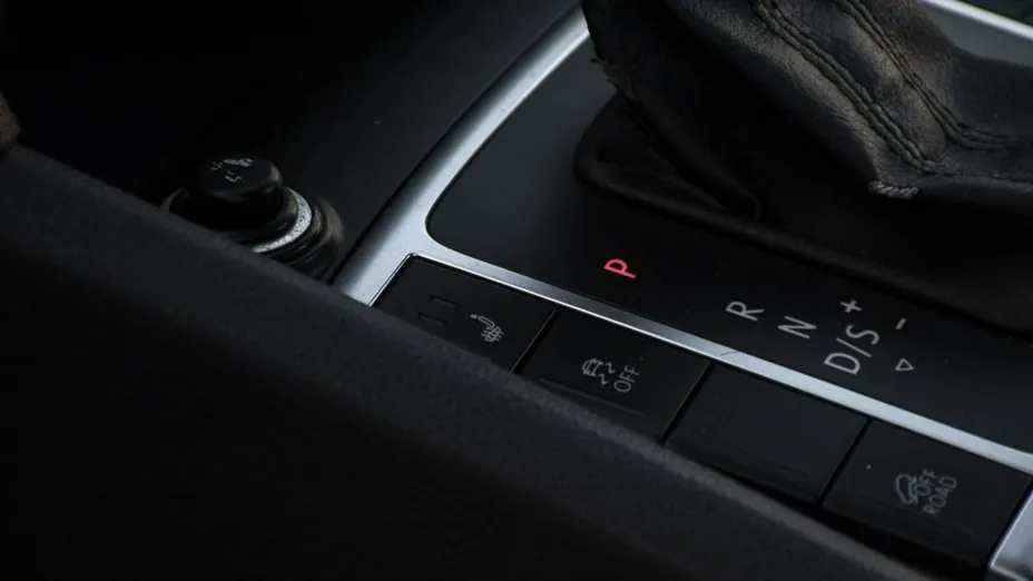 VOLKSWAGEN Amarok -