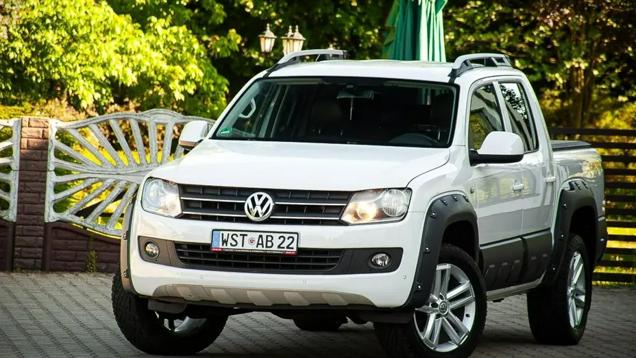 VOLKSWAGEN Amarok -