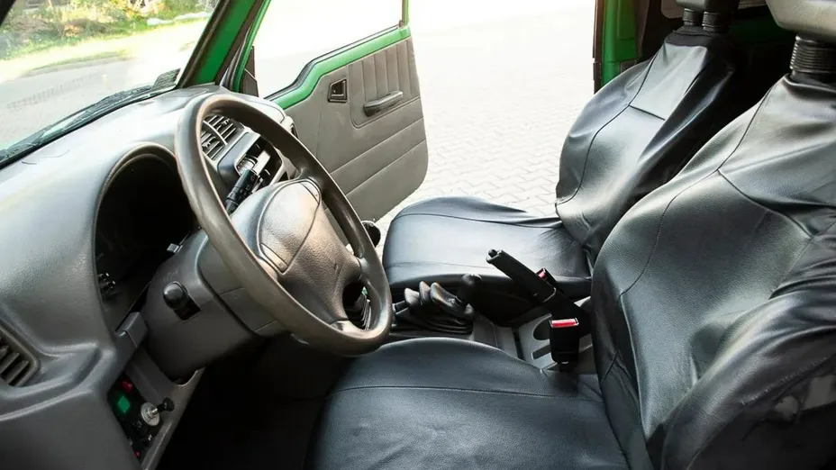 SUZUKI Vitara -