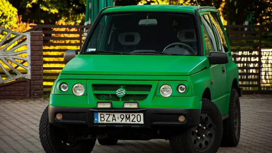 SUZUKI Vitara -
