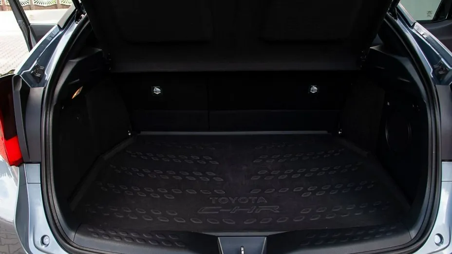 TOYOTA C-HR -
