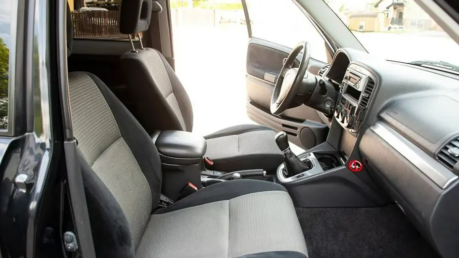 SUZUKI Grand Vitara -