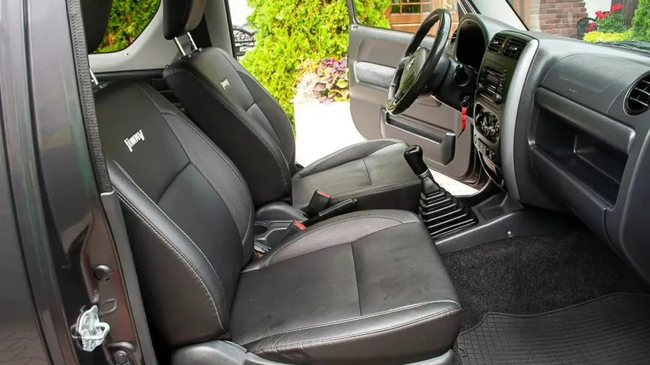 SUZUKI Jimny -