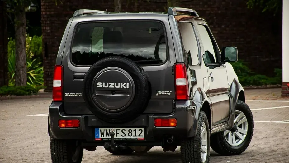 SUZUKI Jimny -