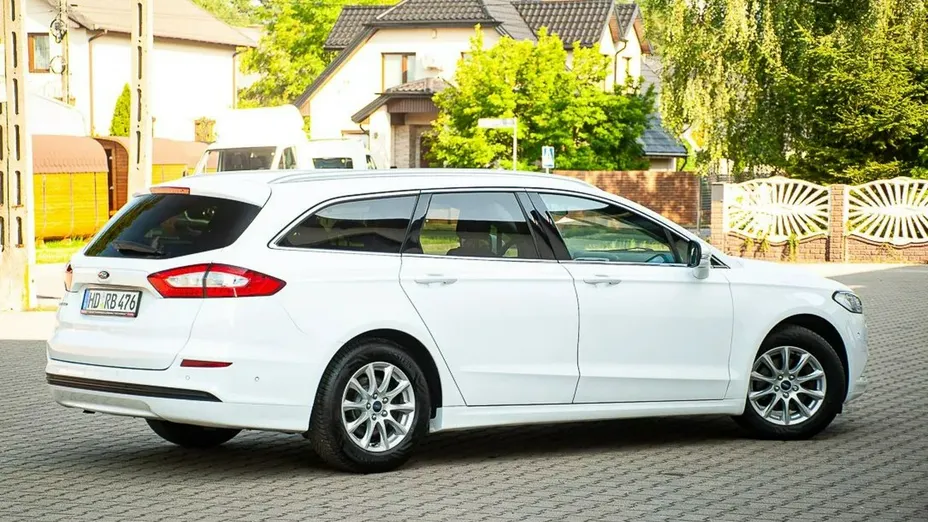 FORD Mondeo -