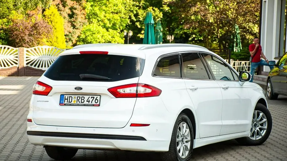 FORD Mondeo -