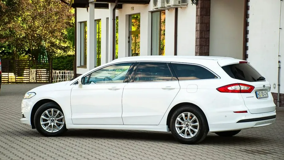 FORD Mondeo -