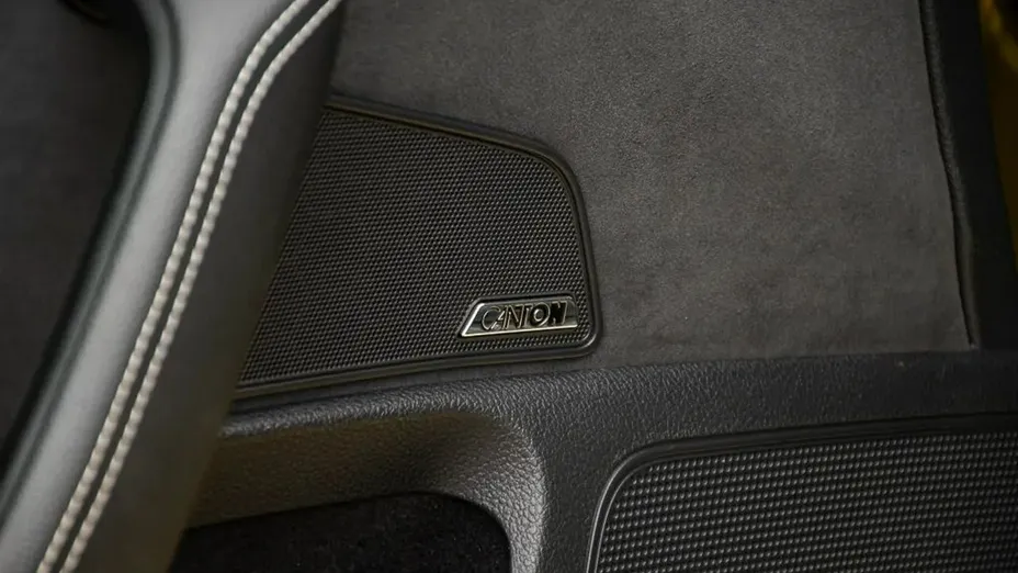 SKODA Superb -