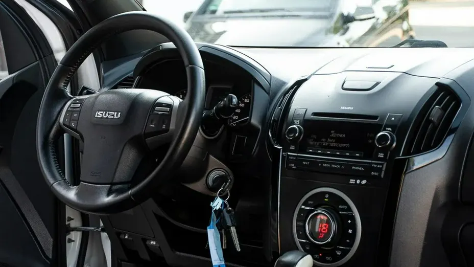 ISUZU D-Max -