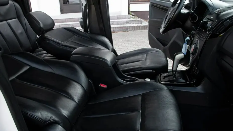 ISUZU D-Max -