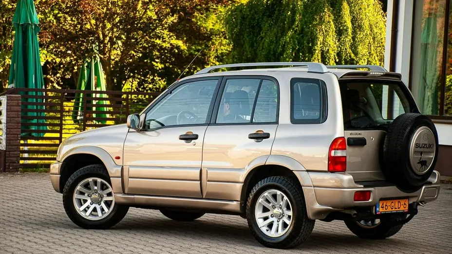 SUZUKI Grand Vitara -