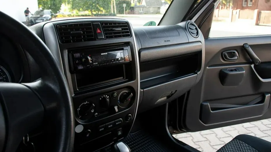 SUZUKI Jimny -