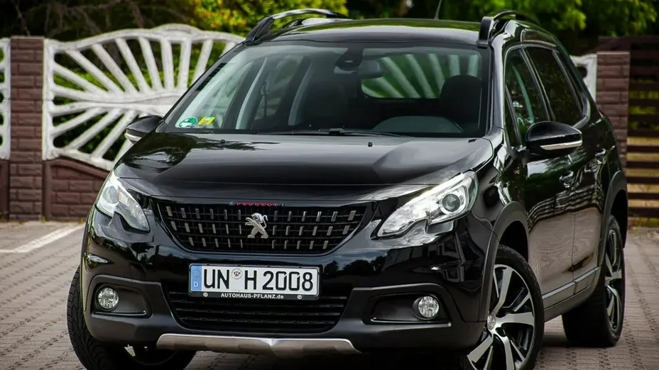 PEUGEOT 2008 -
